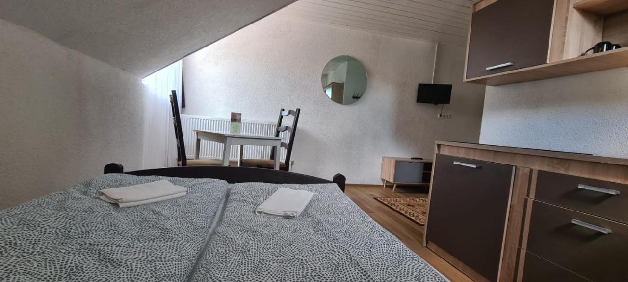 Apartman House Apartment Odorheiu Secuiesc Ngoại thất bức ảnh